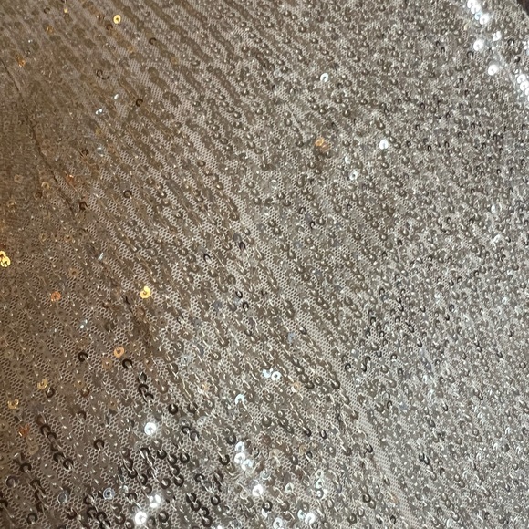 MAC DUGGAL Ieena Sequined Soft Tie Halter Neck Column NWT Size 2 - Picture 7 of 9